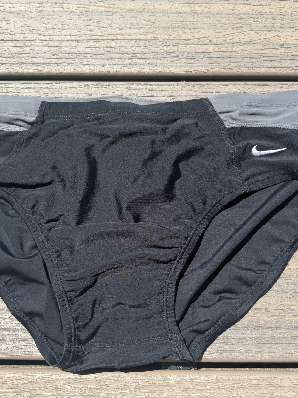 NWT Nike Victory Color block Black/Gray swim brief sz 38